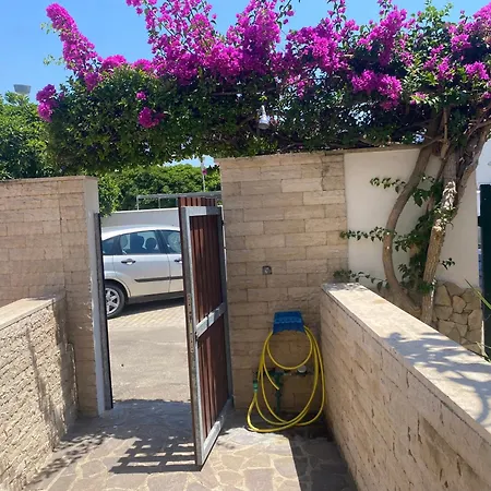 Dei Garofani بيت للعطل